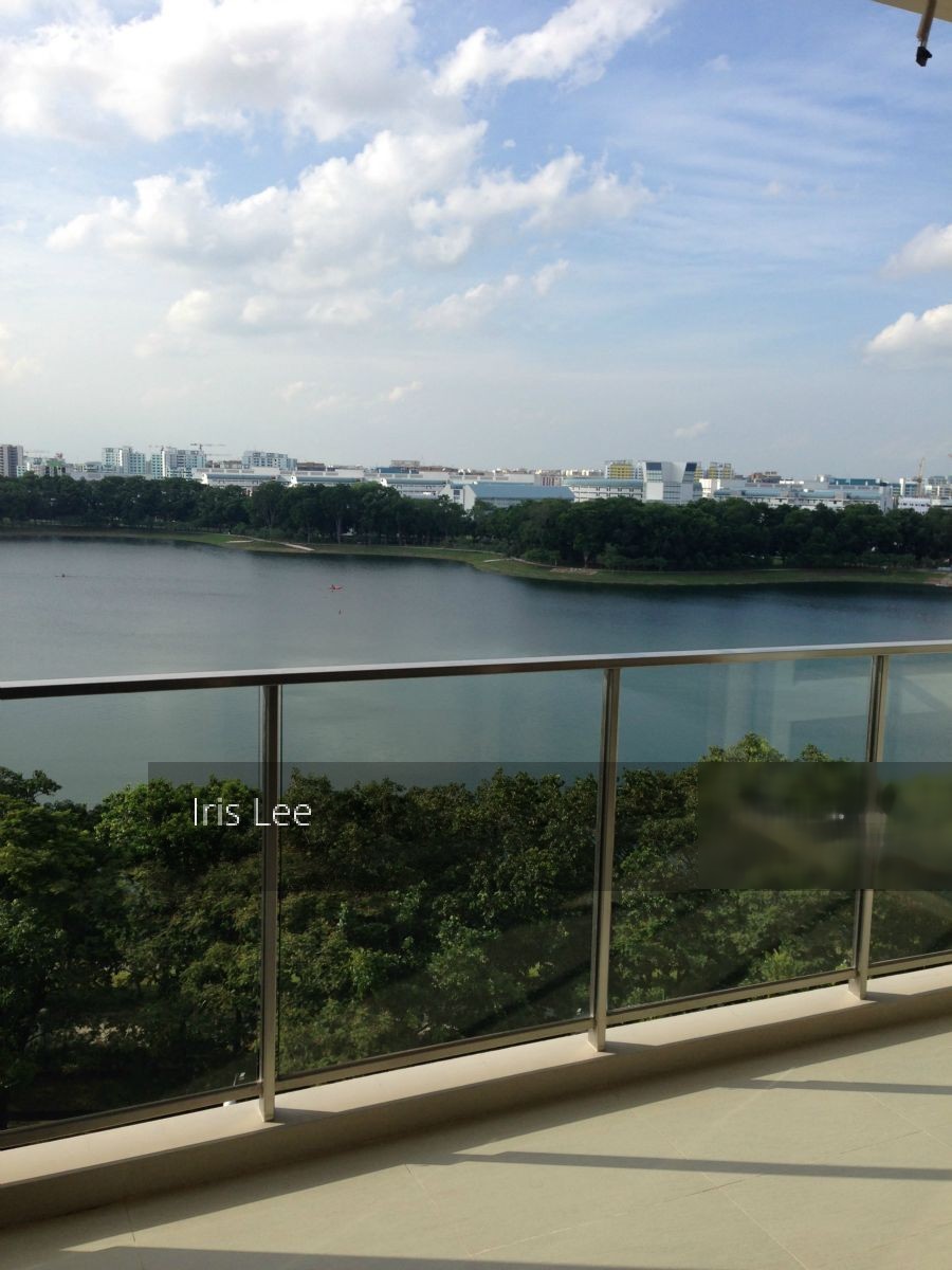 Waterfront Gold (D16), Condominium #128944942
